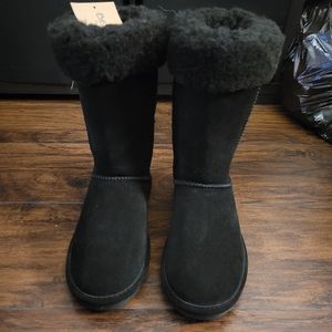 Brand New BearPaw Boots never worn. Smoke free pet free home
